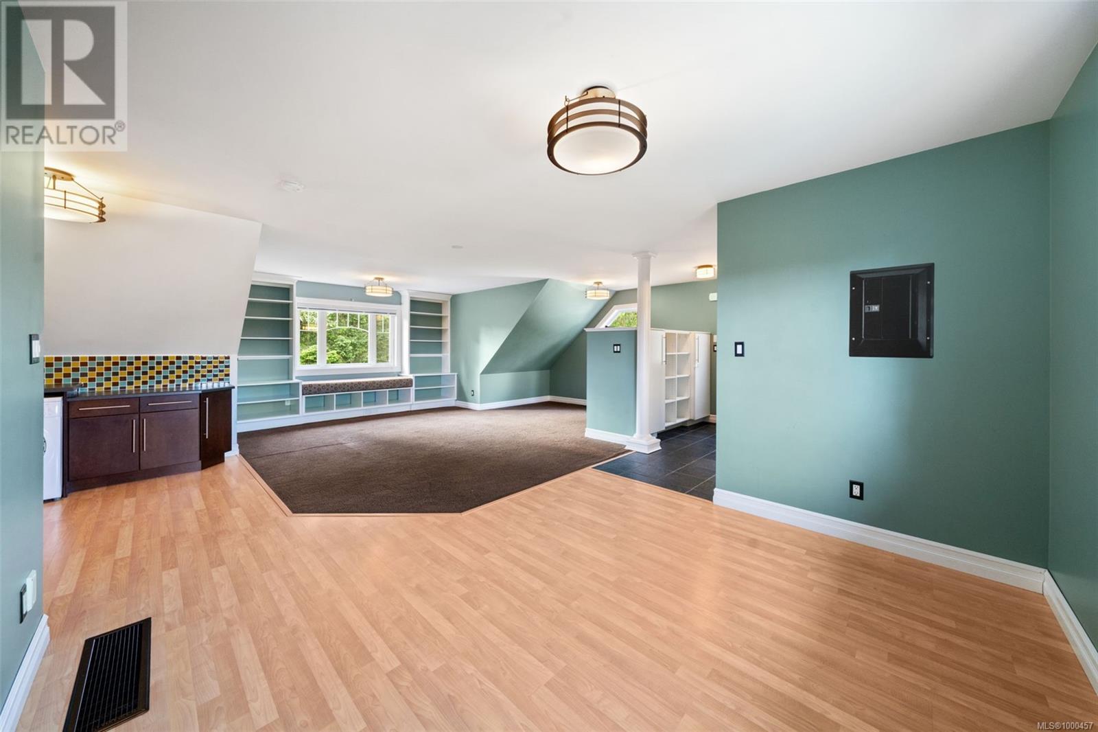 4980 Deer Park Trail, Metchosin