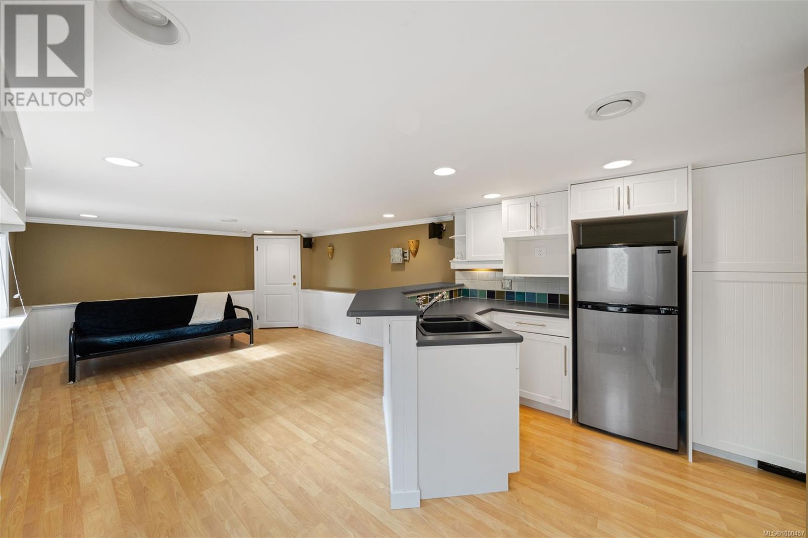 4980 Deer Park Trail, Metchosin