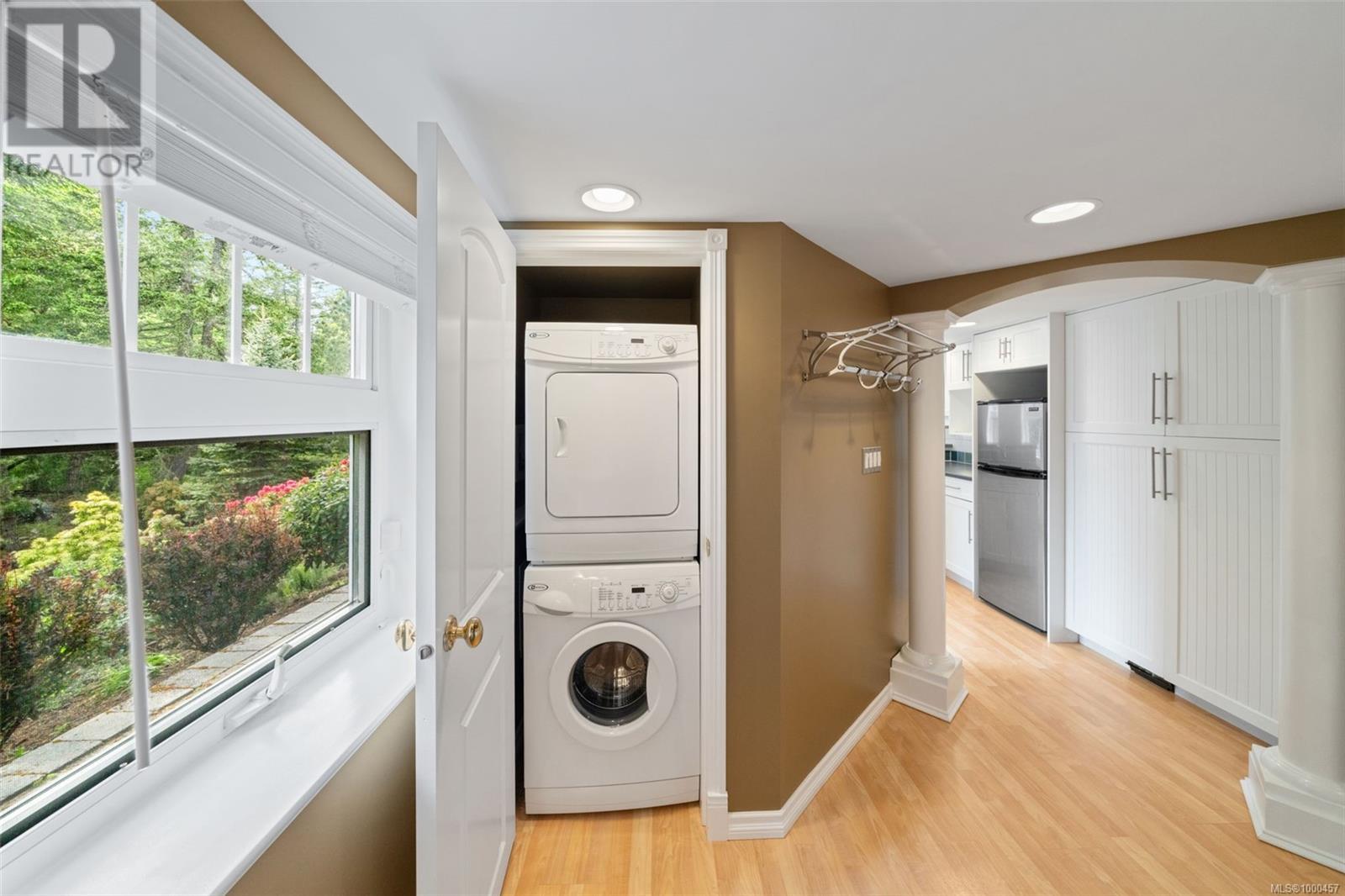 4980 Deer Park Trail, Metchosin