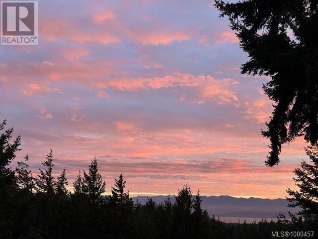 4980 Deer Park Trail, Metchosin