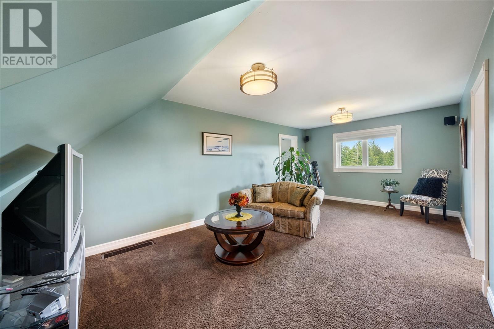 4980 Deer Park Trail, Metchosin