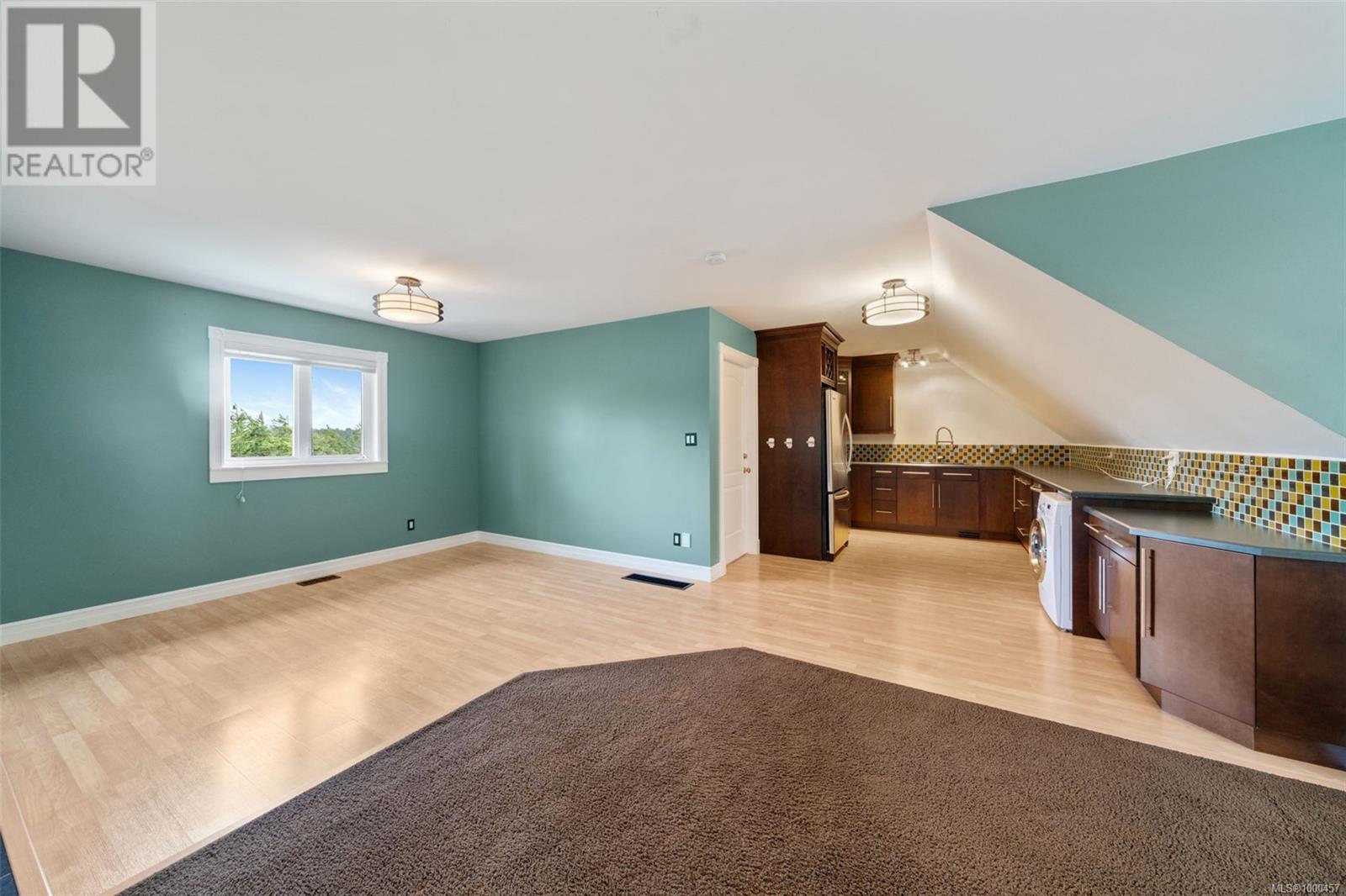 4980 Deer Park Trail, Metchosin