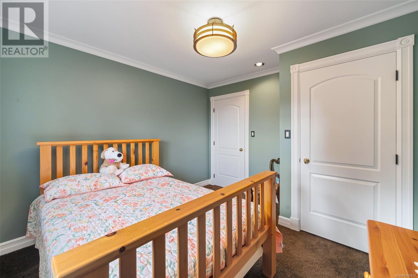 4980 Deer Park Trail, Metchosin