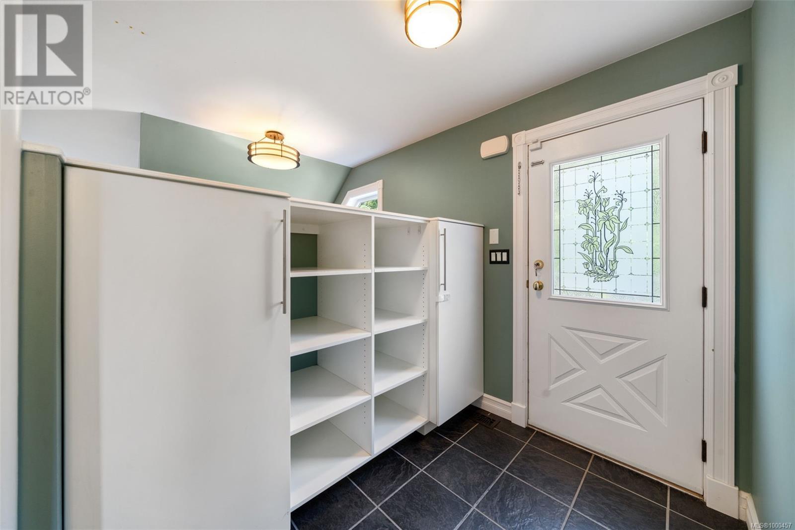 4980 Deer Park Trail, Metchosin