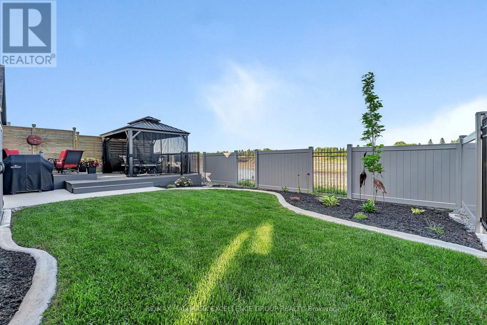 Photo 45 of 668 Cobalt Street, Clarencerockland ON