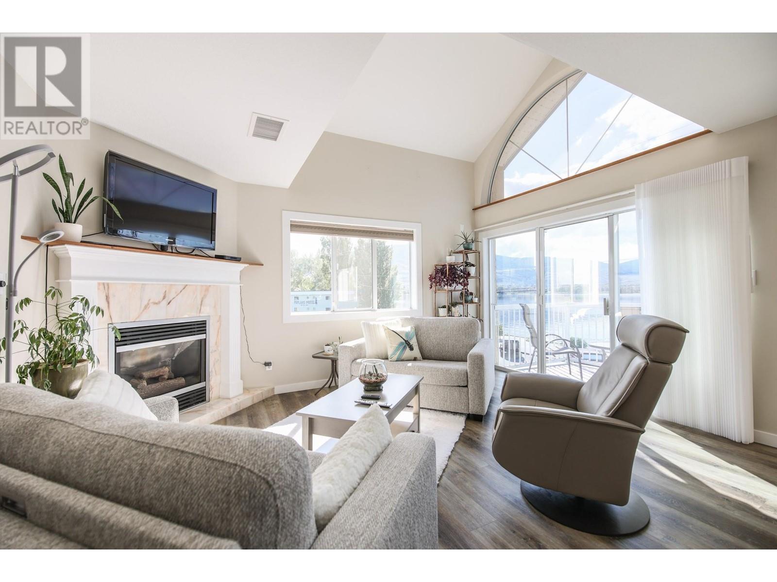6801 Cottonwood Drive Unit# 8, Osoyoos