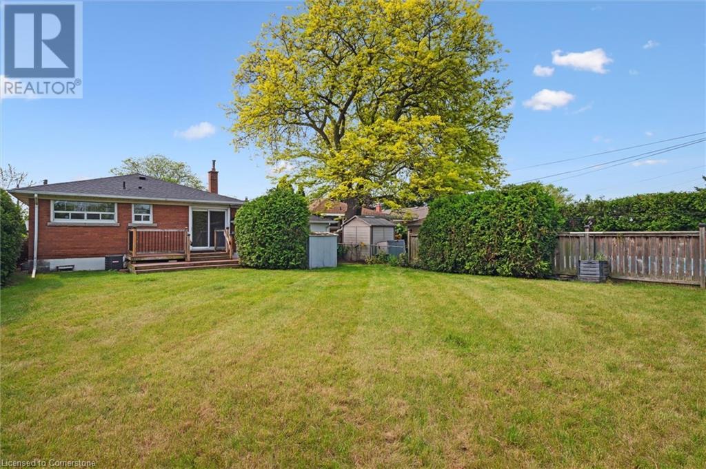 Photo 8 of 2237 Joyce Street, Burlington ON