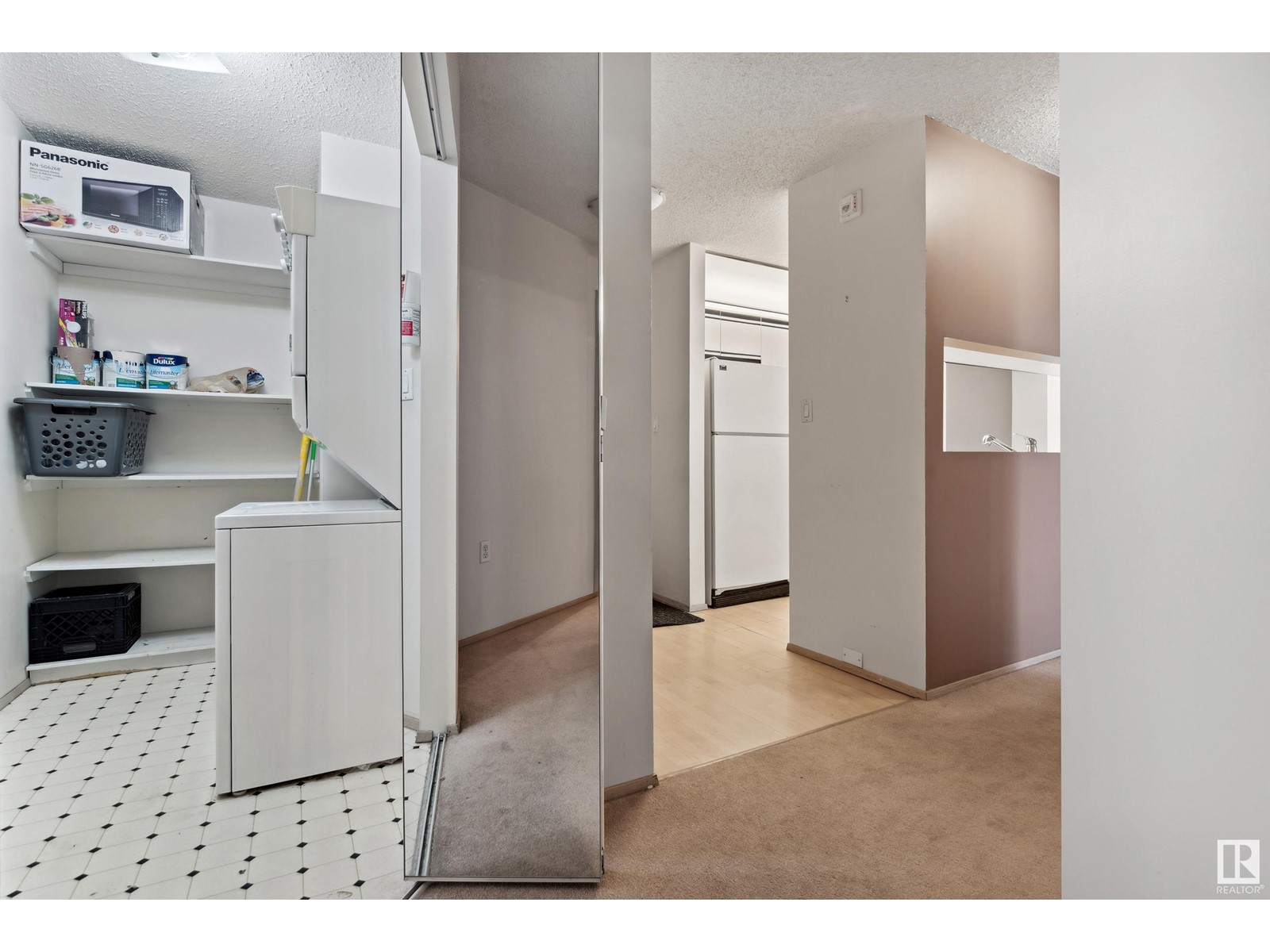 Photo 10 of 221 9620 174 St Nw, Edmonton AB