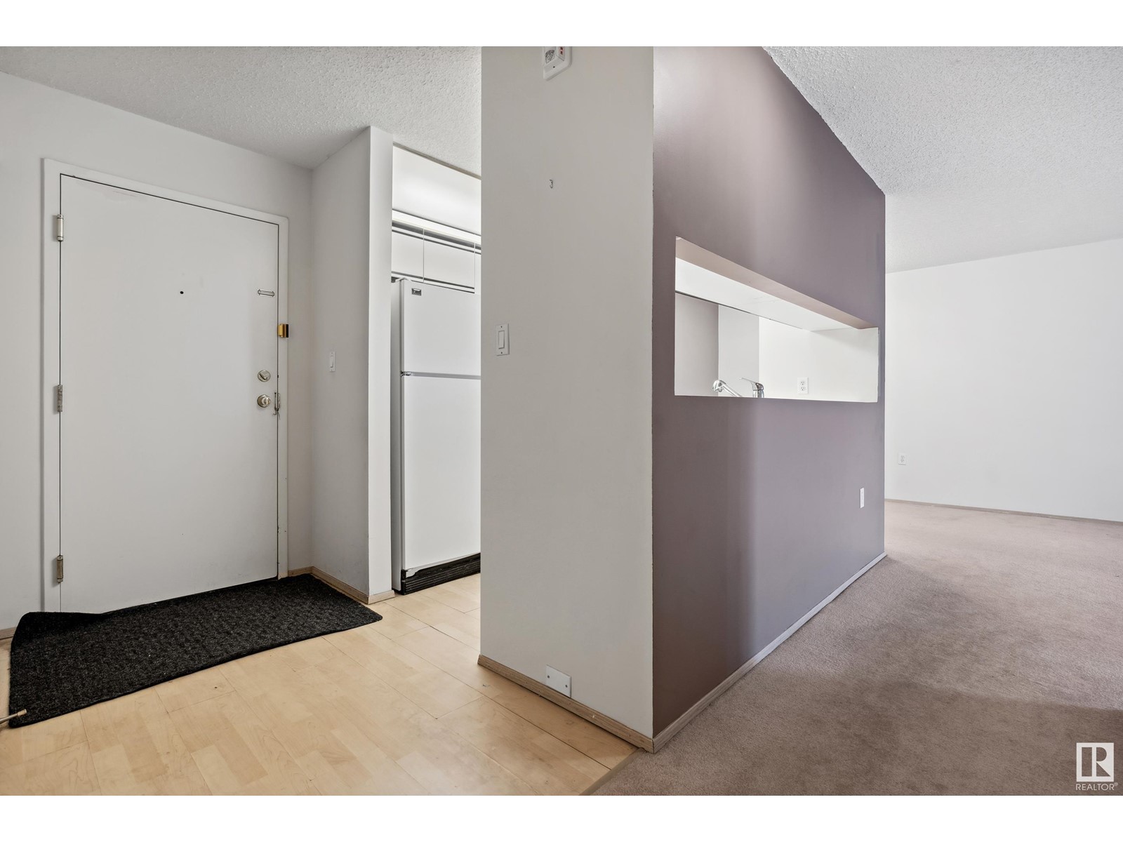 Photo 16 of 221 9620 174 St Nw, Edmonton AB
