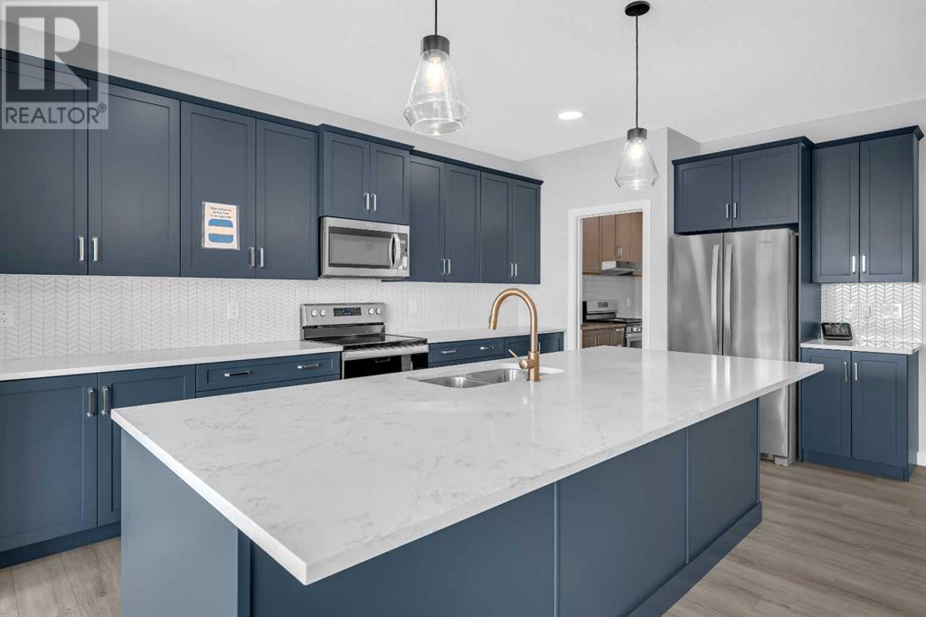 82 Belvedere Green SE, Calgary, Alberta