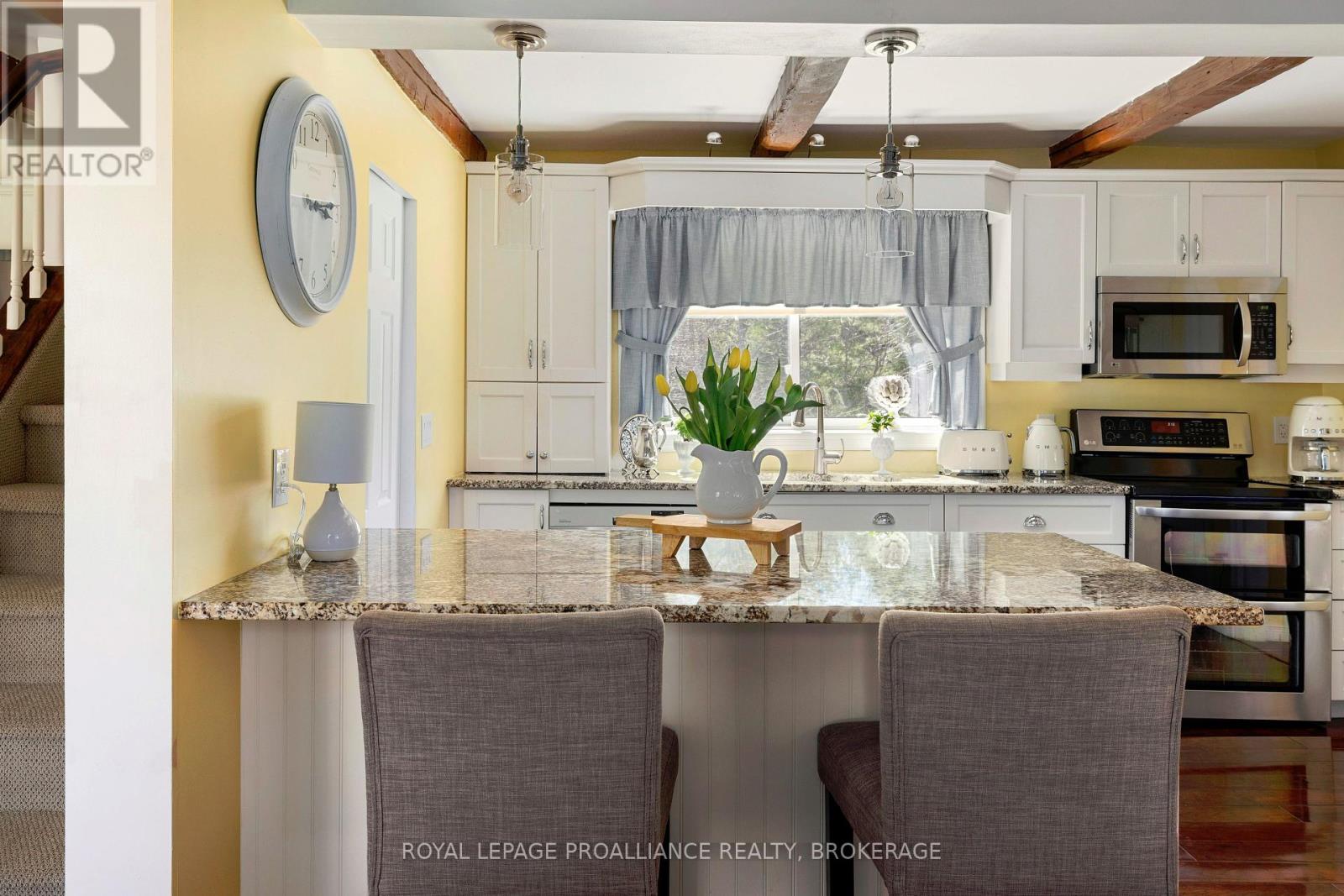 Photo 10 of 4068 County Road 29, Elizabethtownkitley ON