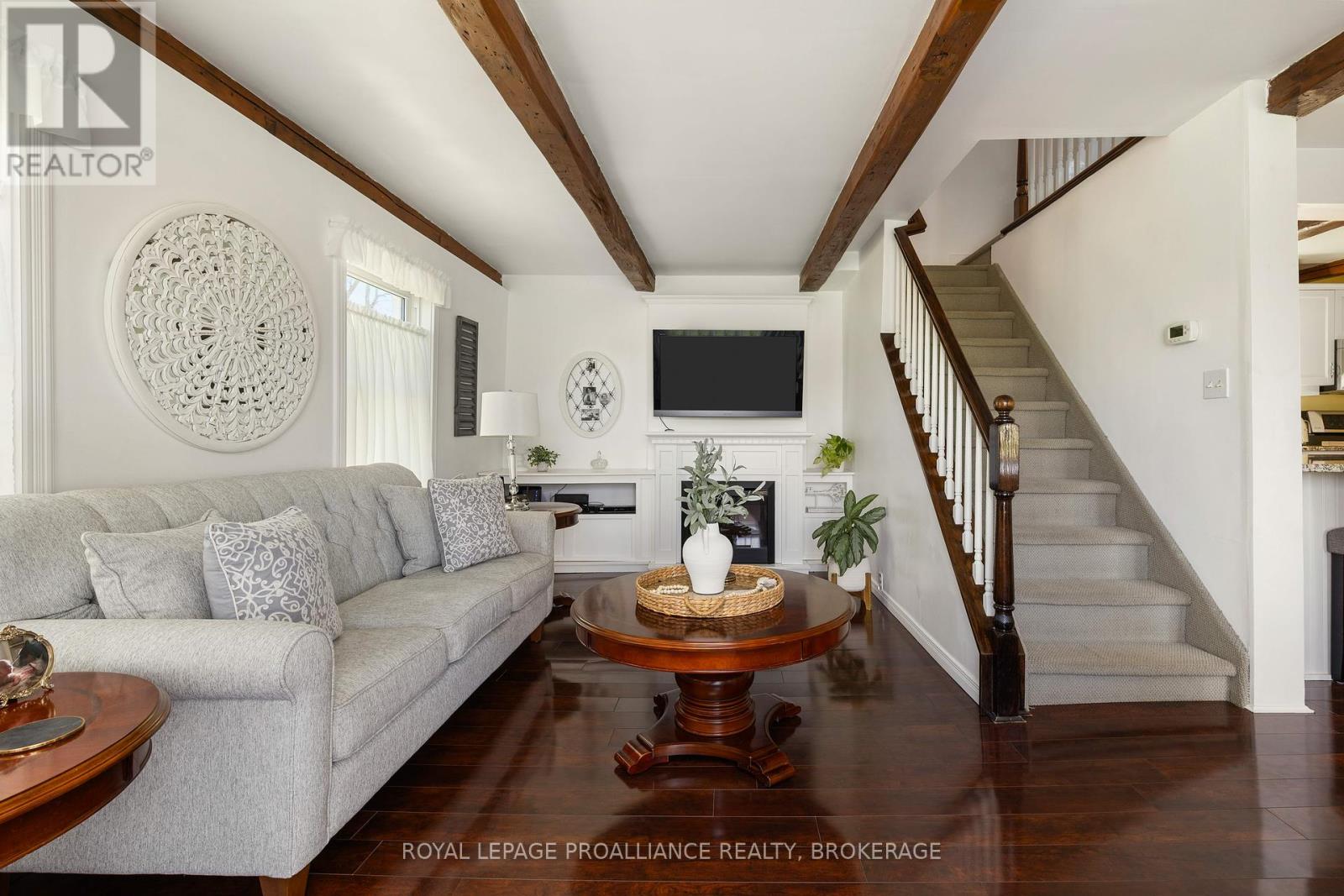 Photo 4 of 4068 County Road 29, Elizabethtownkitley ON