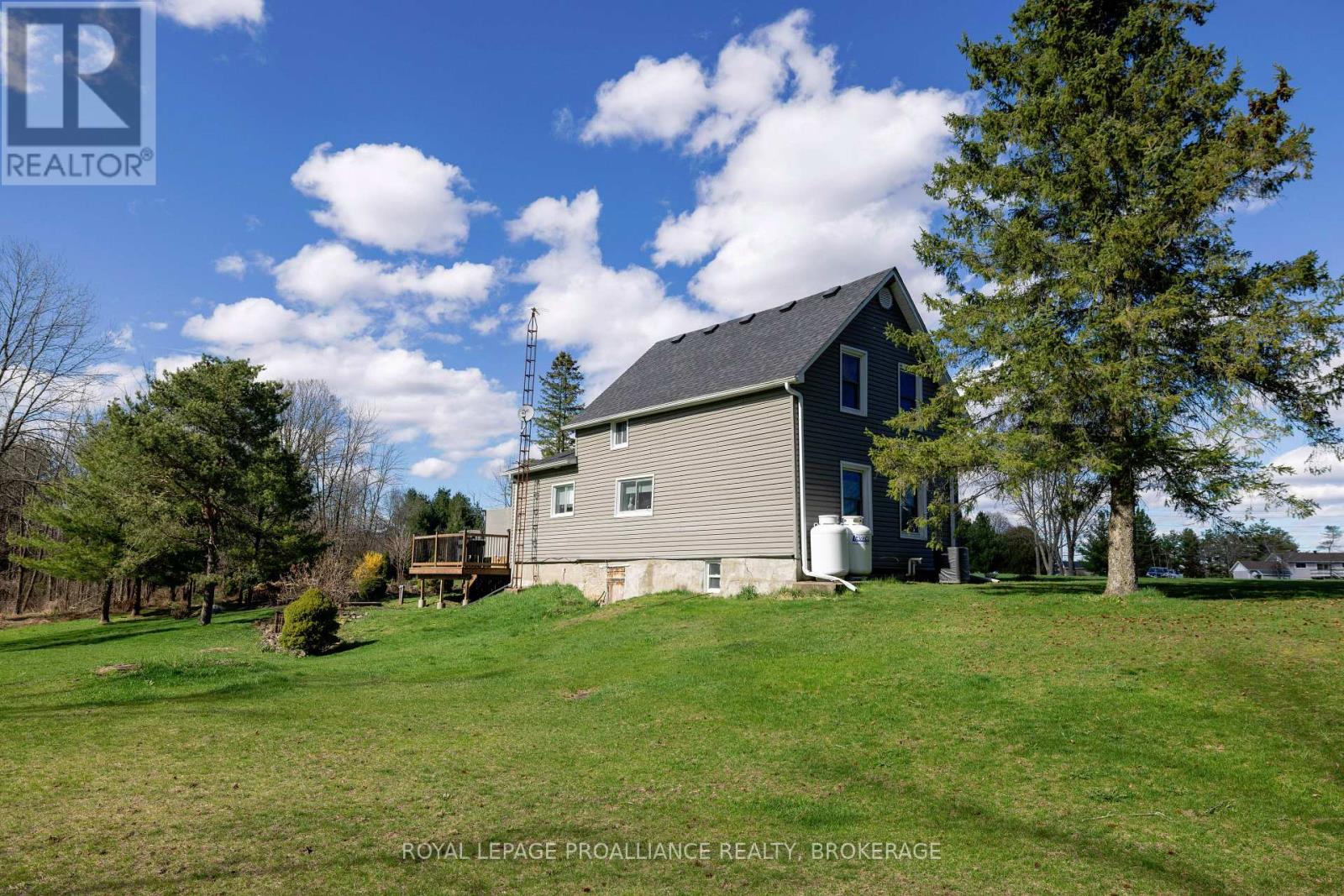 Photo 8 of 4068 County Road 29, Elizabethtownkitley ON