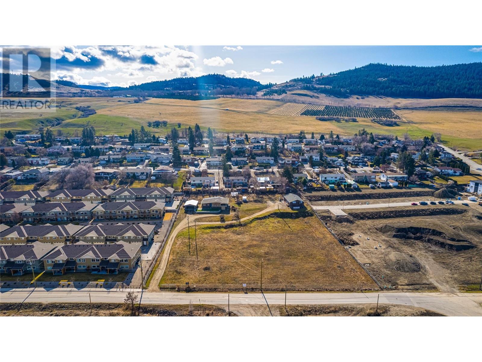  6650 Okanagan Avenue, Vernon