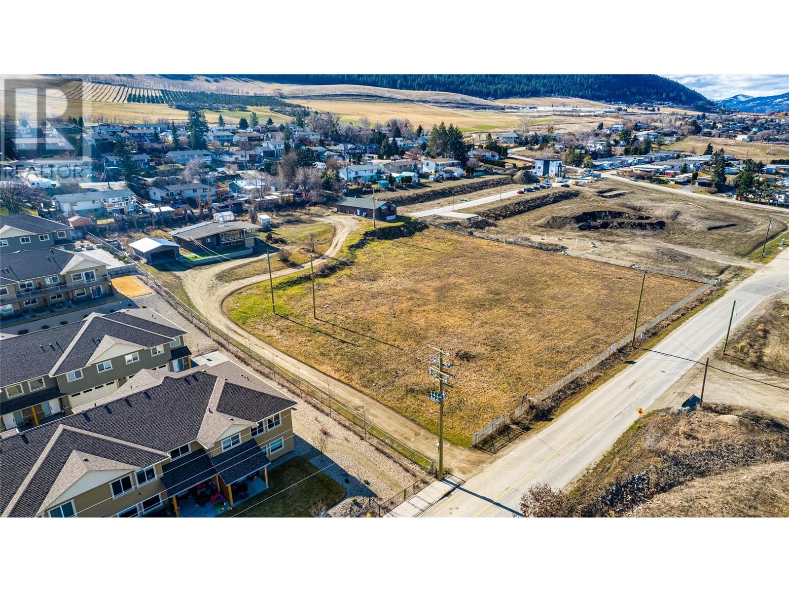  6650 Okanagan Avenue, Vernon