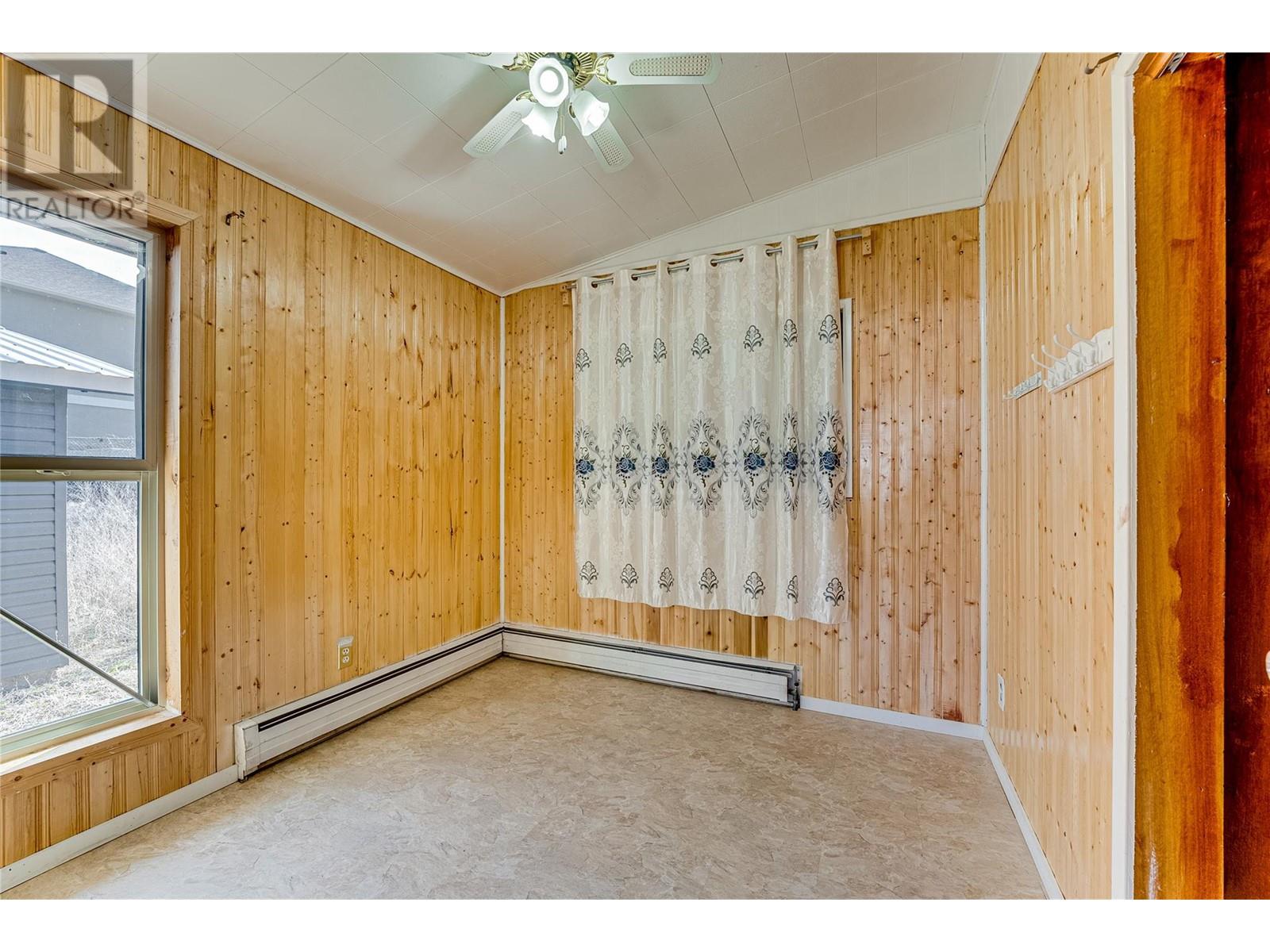  6650 Okanagan Avenue, Vernon