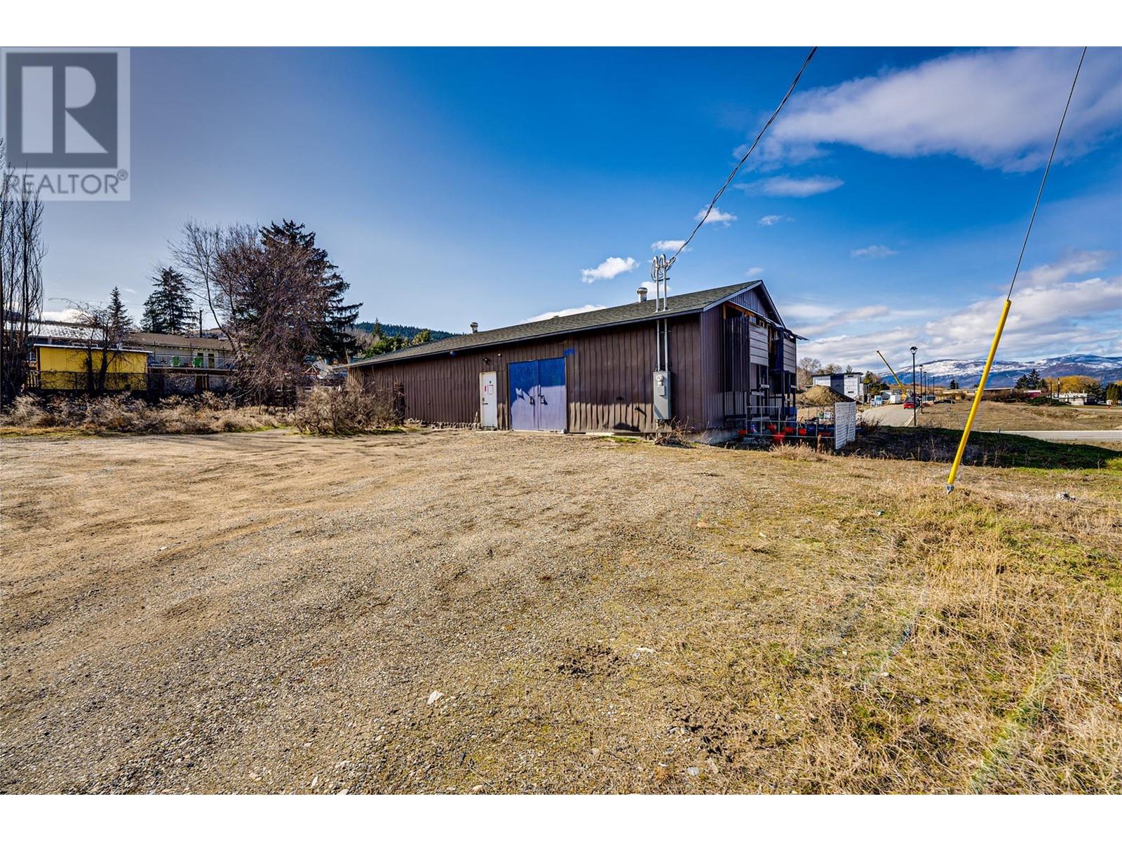  6650 Okanagan Avenue, Vernon