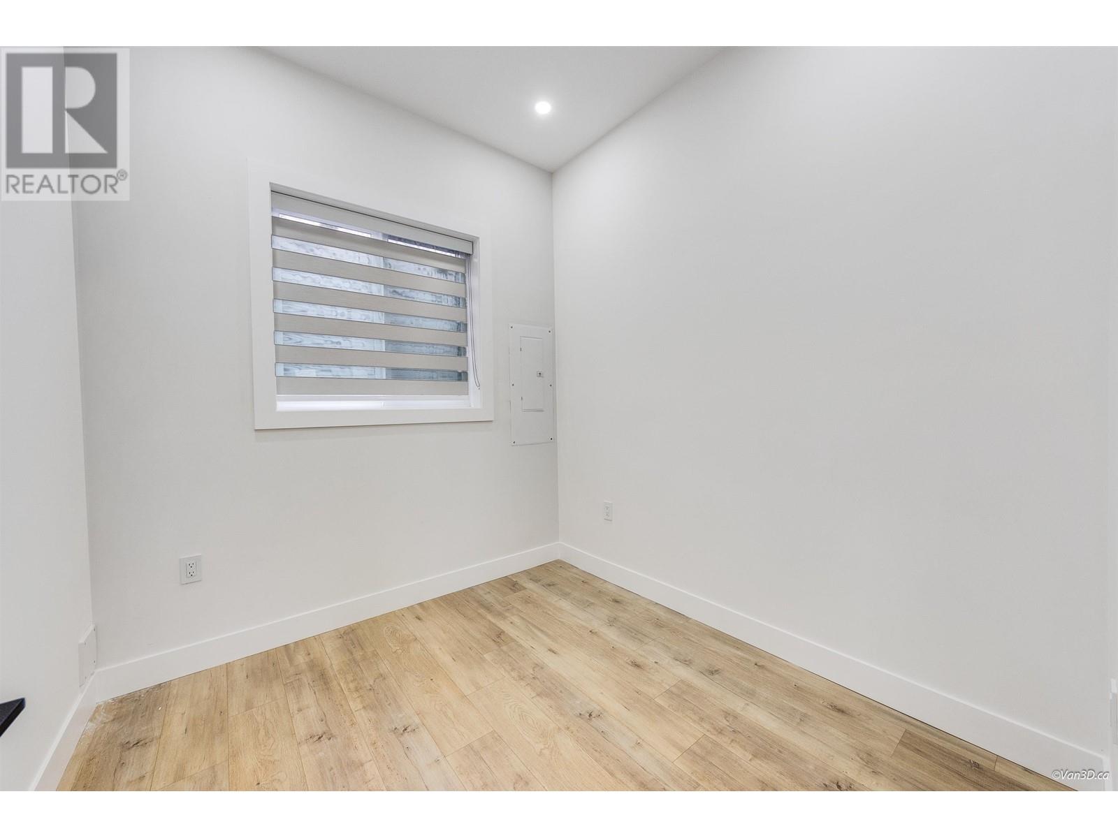 Photo 8 of 2995 E 17th Avenue, Vancouver BC