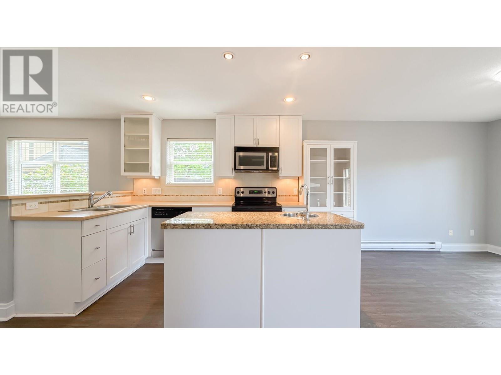 3 41050 TANTALUS ROAD, Squamish real estate listing R3010876