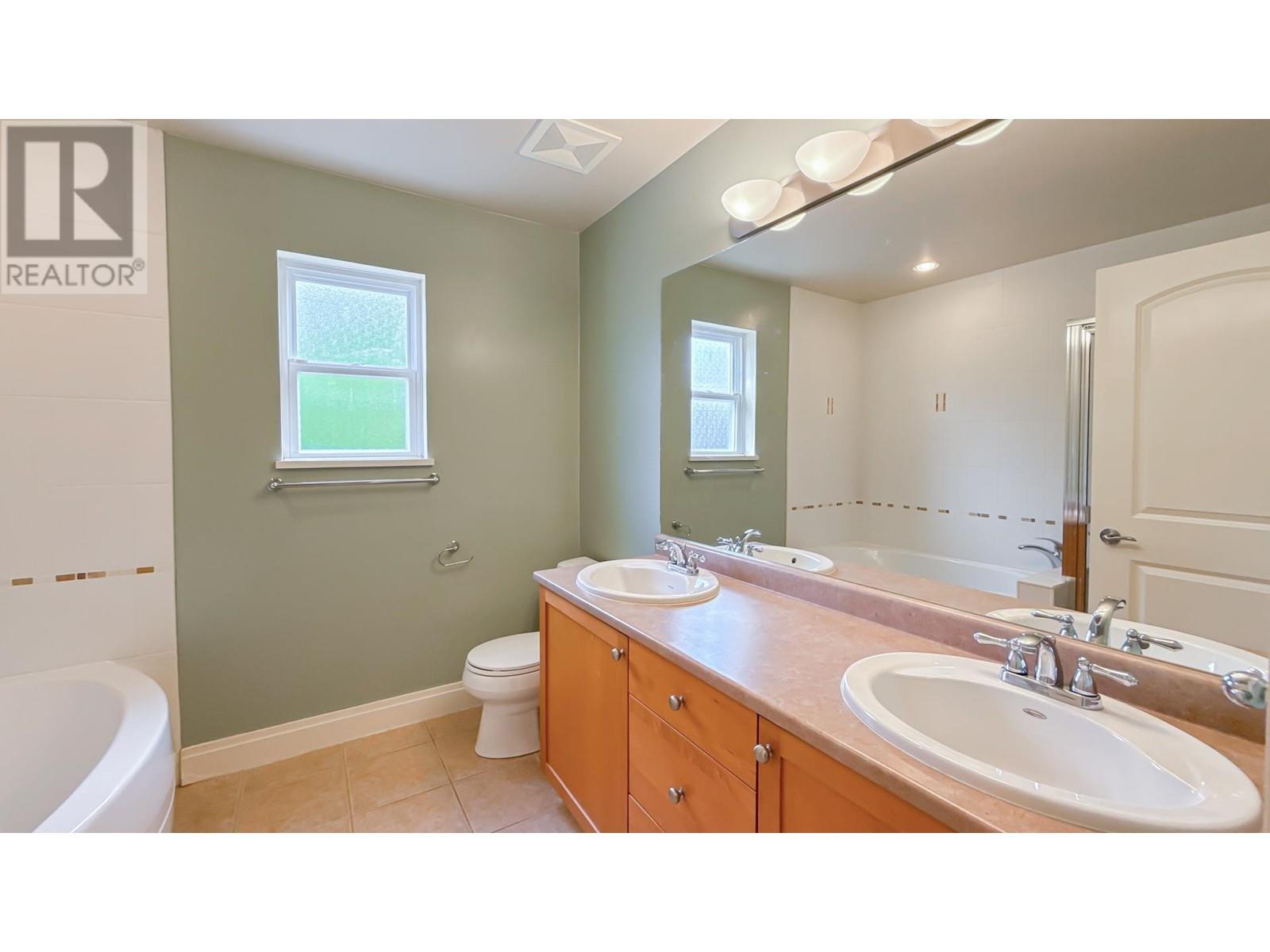 3 41050 TANTALUS ROAD, Squamish real estate listing R3010876