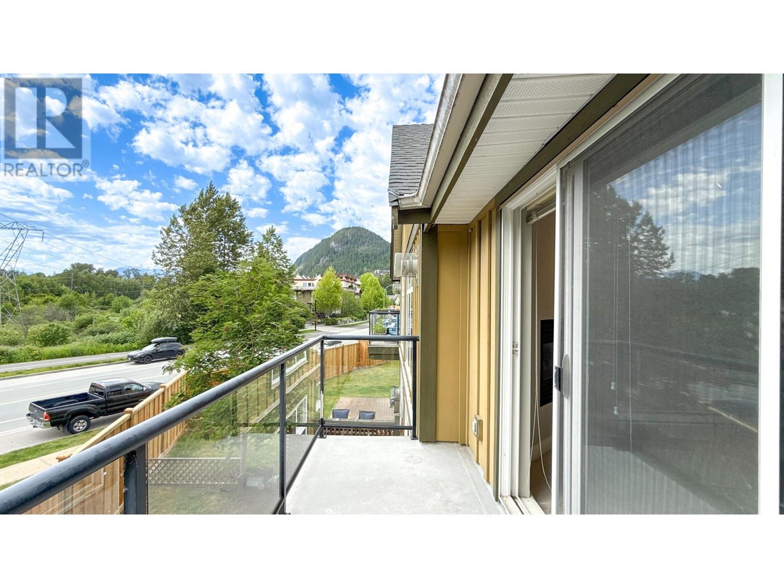 3 41050 TANTALUS ROAD, Squamish real estate listing R3010876