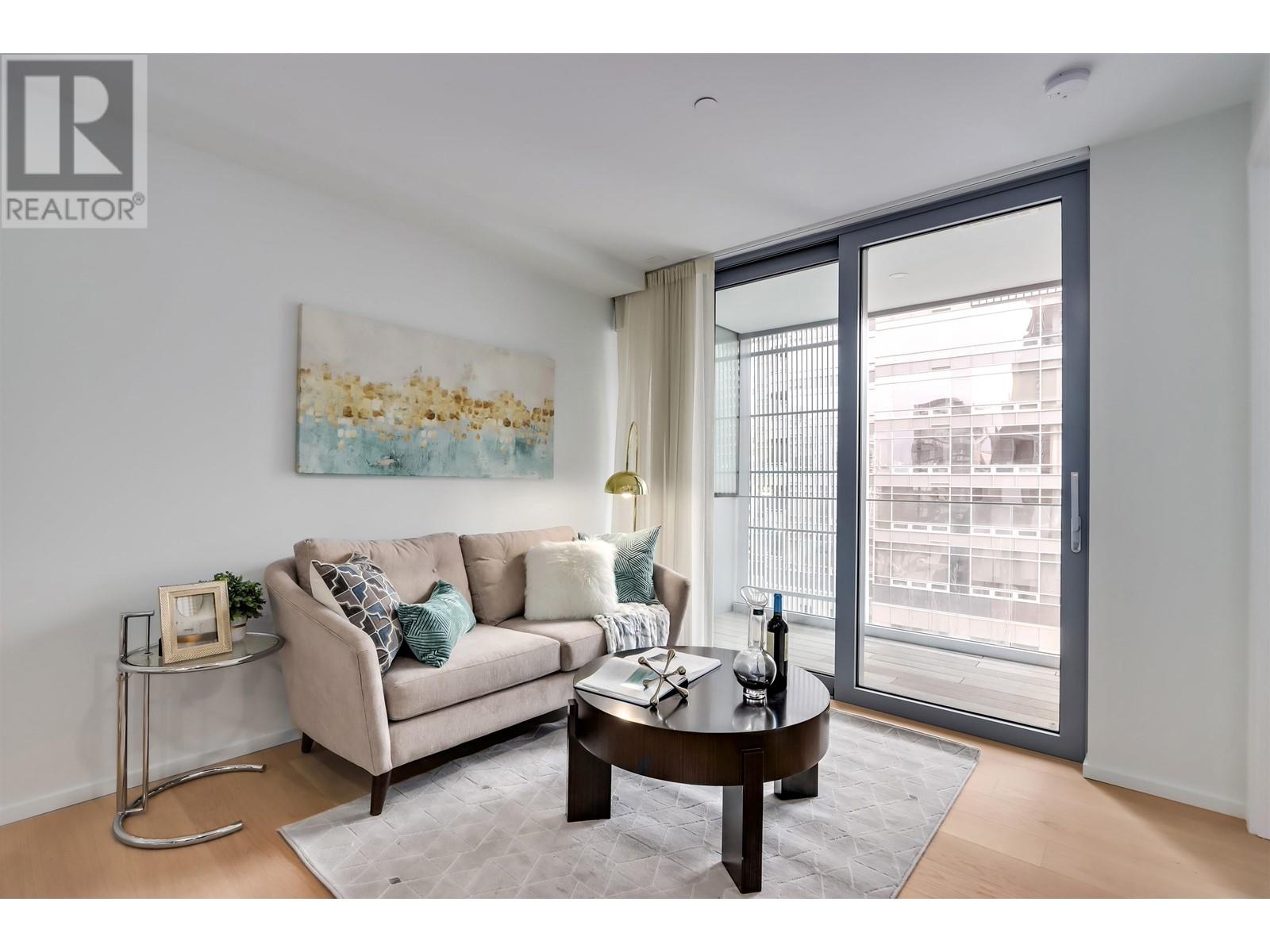 Photo 8 of 705 1568 Alberni Street, Vancouver BC