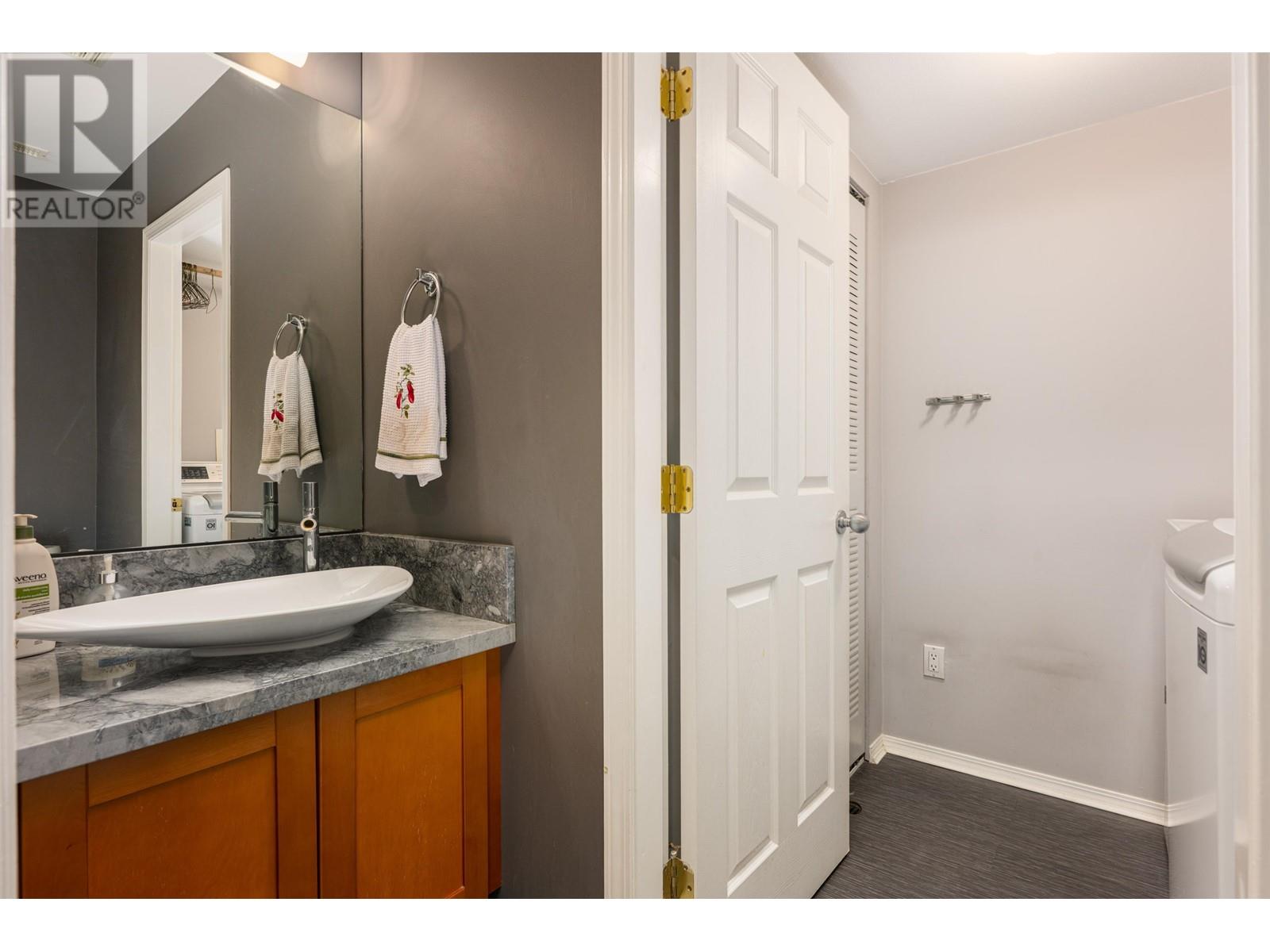 Photo 36 of 46 3088 Airey Drive, Richmond BC