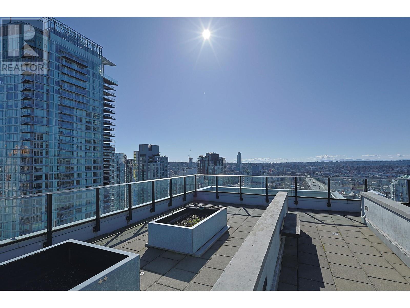 Photo 14 of 908 1325 Rolston Street, Vancouver BC