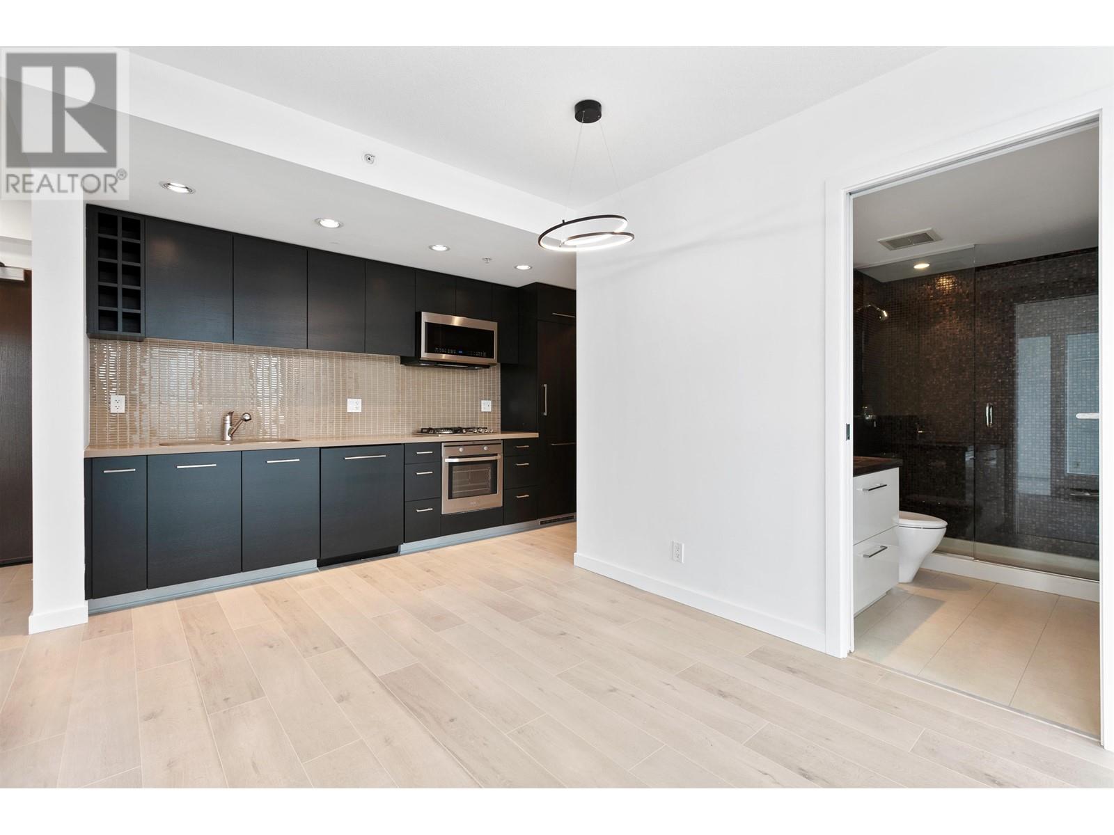 Photo 12 of 1601 833 Homer Street, Vancouver BC