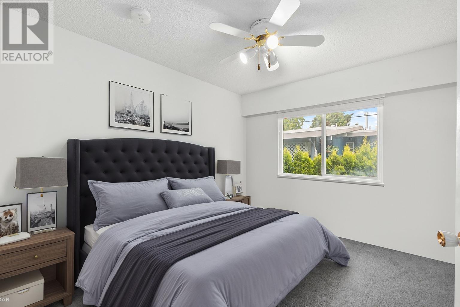 1035 GROVER AVENUE, Coquitlam