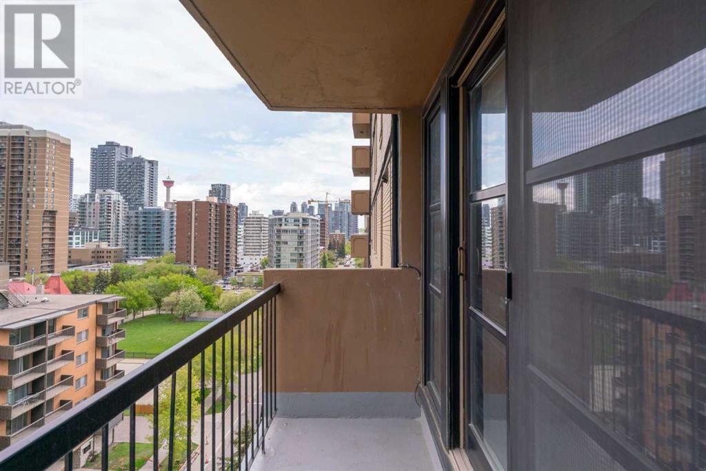 Single Family House for Sale in    Avenue SW Beltline Calgary 