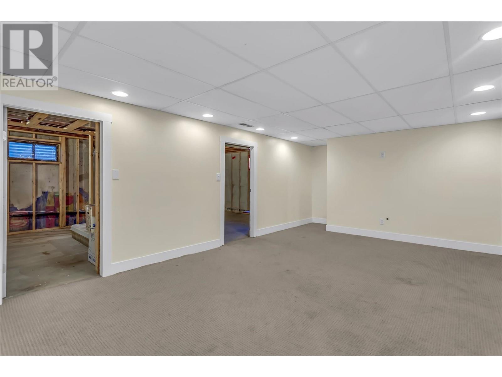  639 Tomby Court, Kelowna