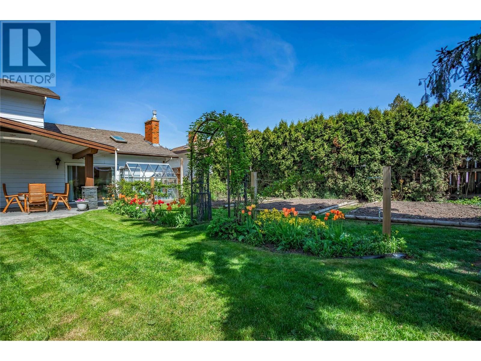  639 Tomby Court, Kelowna