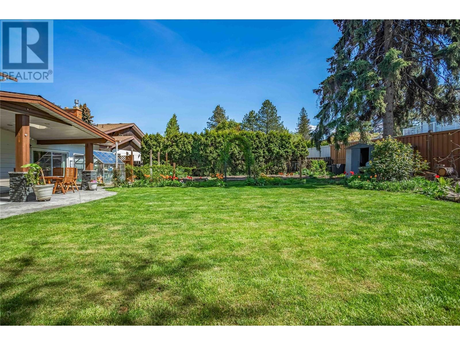  639 Tomby Court, Kelowna