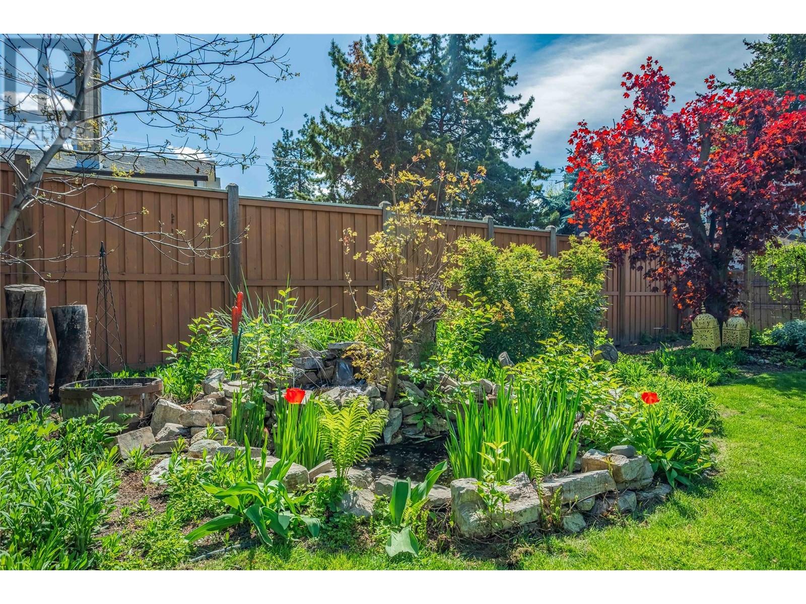  639 Tomby Court, Kelowna
