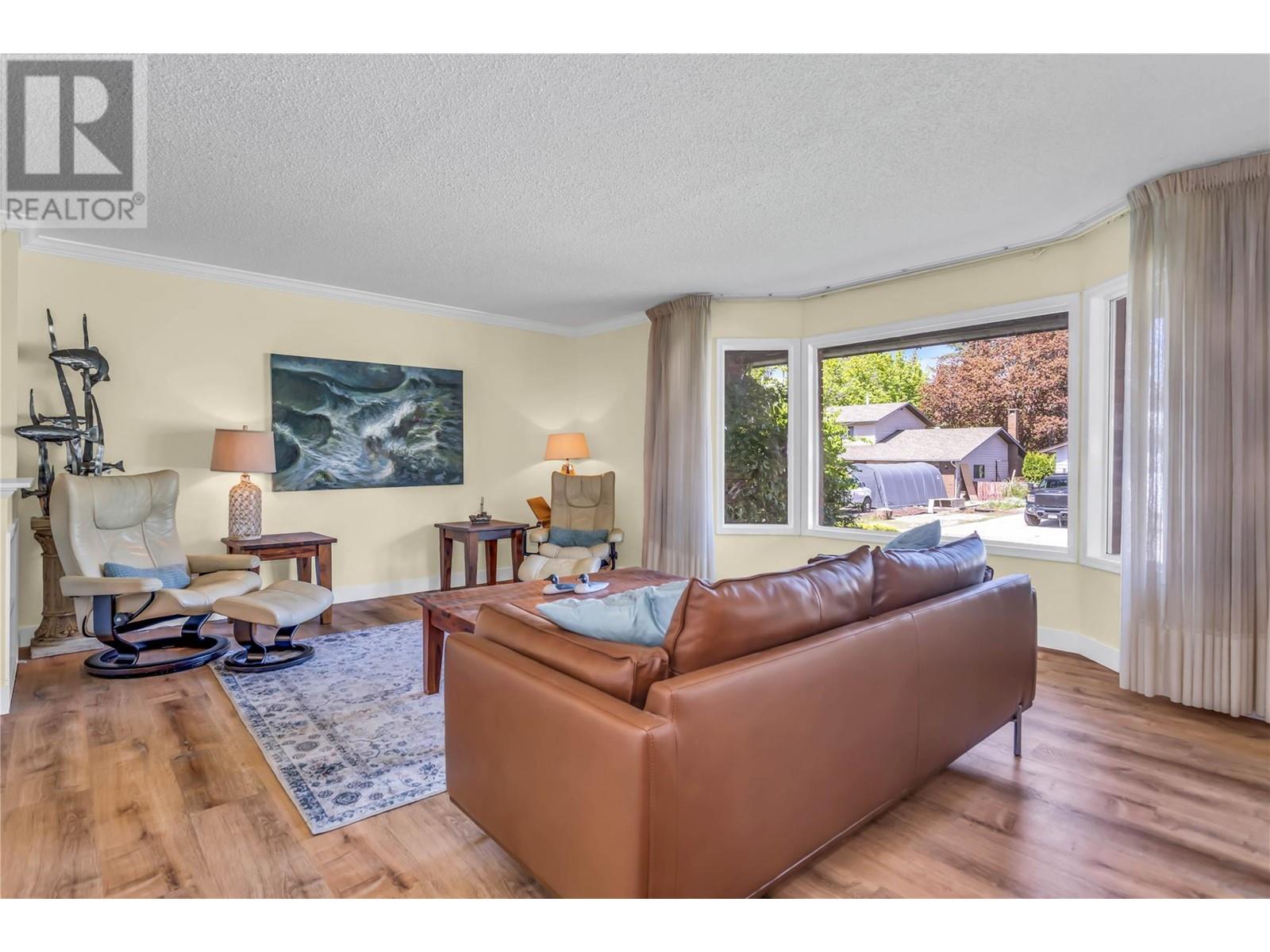  639 Tomby Court, Kelowna