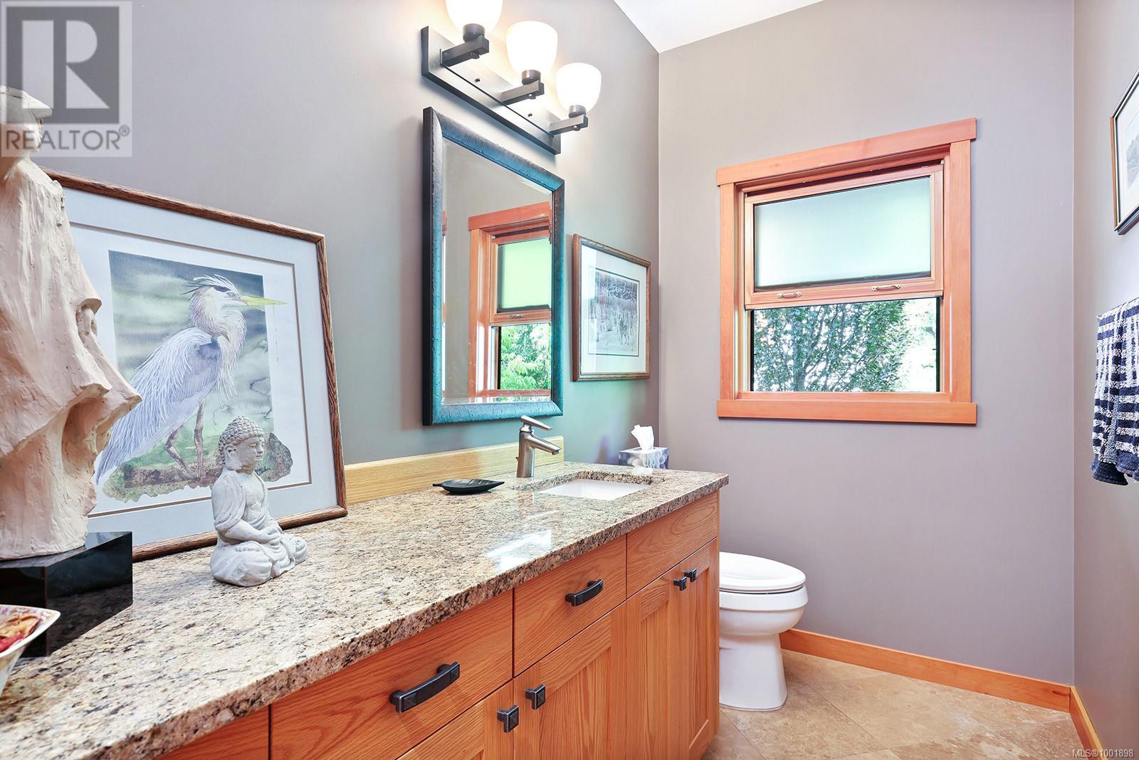 1645 Lea Smith Rd, Hornby Island