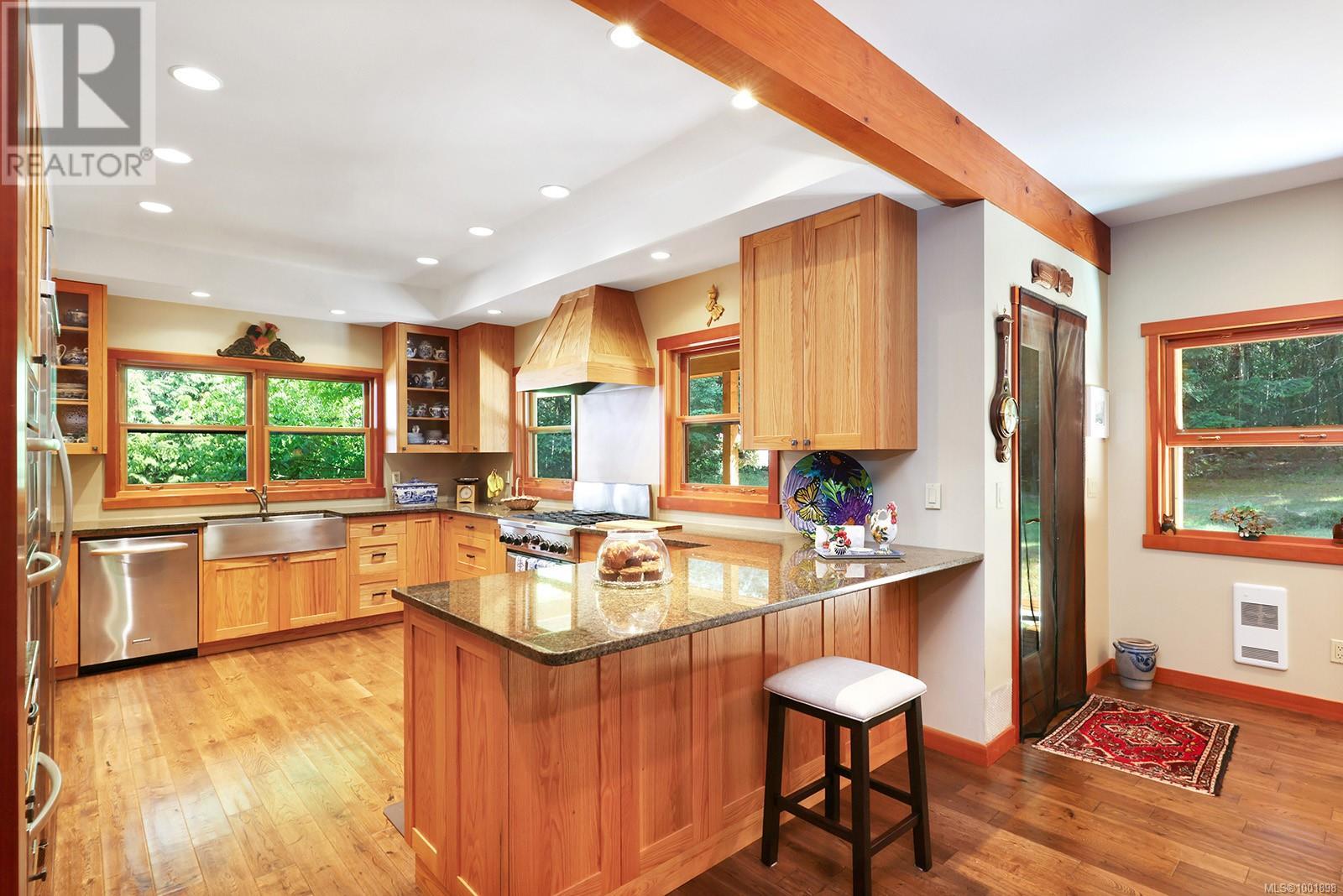 1645 Lea Smith Rd, Hornby Island