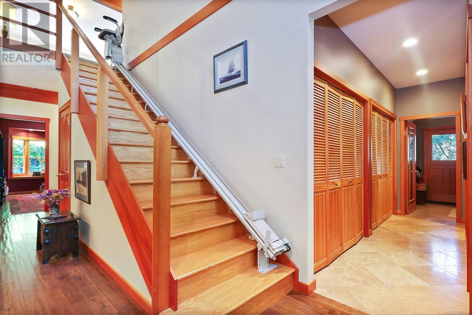 1645 Lea Smith Rd, Hornby Island