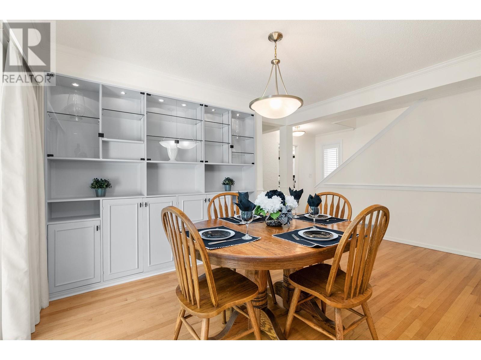 955 E 4TH STREET, North Vancouver real estate listing R3009931