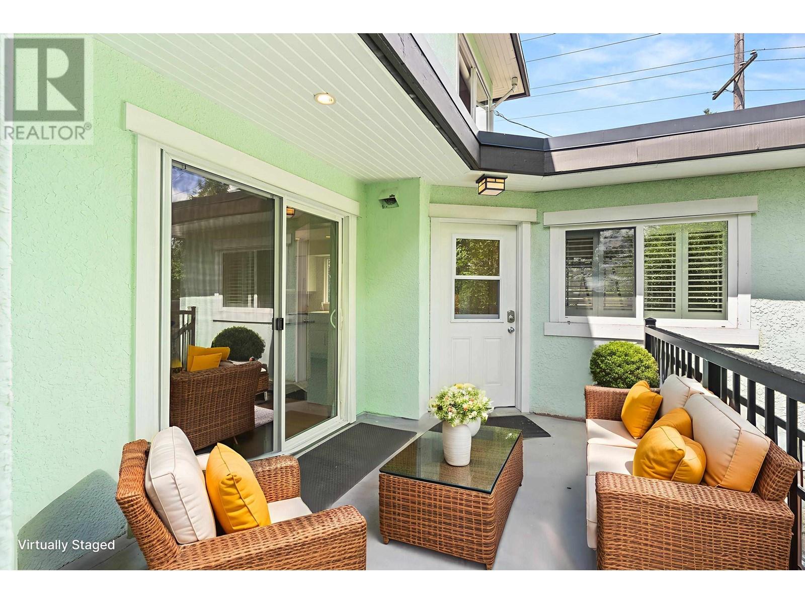 955 E 4TH STREET, North Vancouver real estate listing R3009931