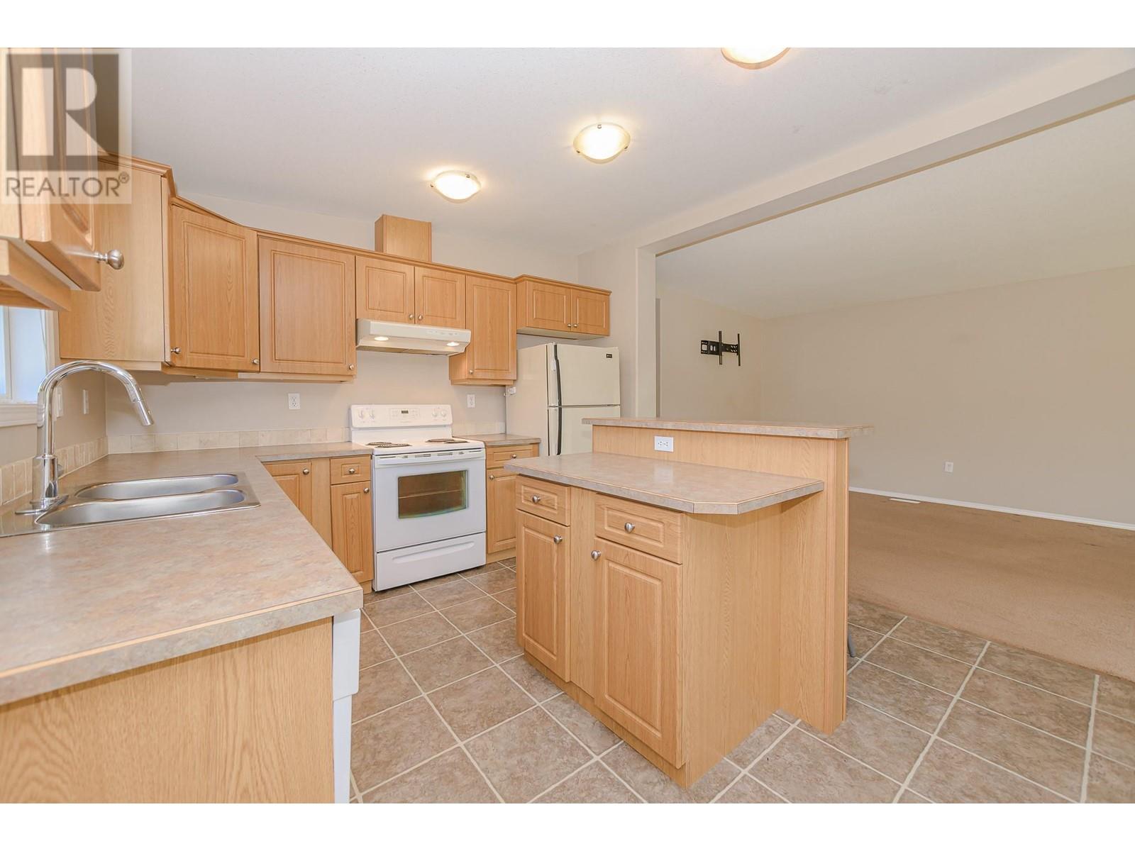 18 130 Cliffview Lane, Enderby