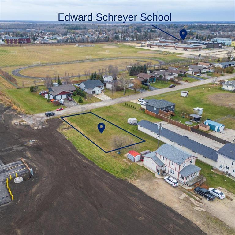 Photo 2 of 883 Ashton Avenue, Beausejour MB