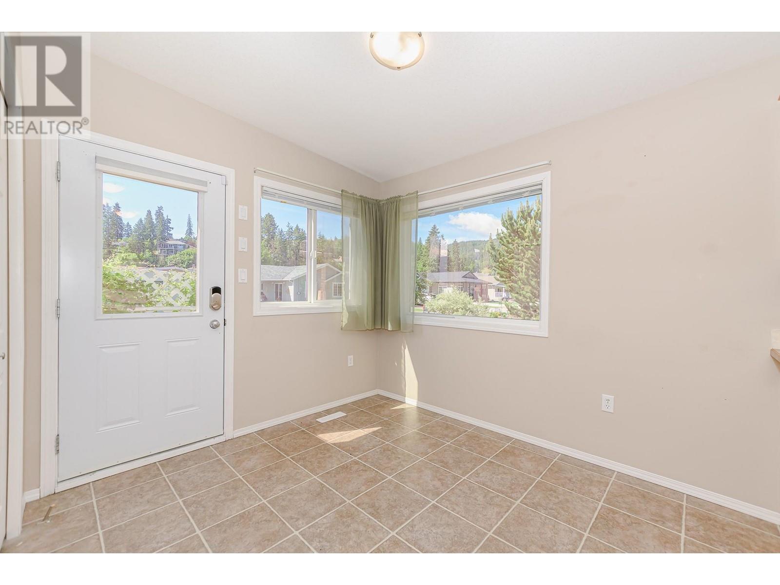 18 130 Cliffview Lane, Enderby