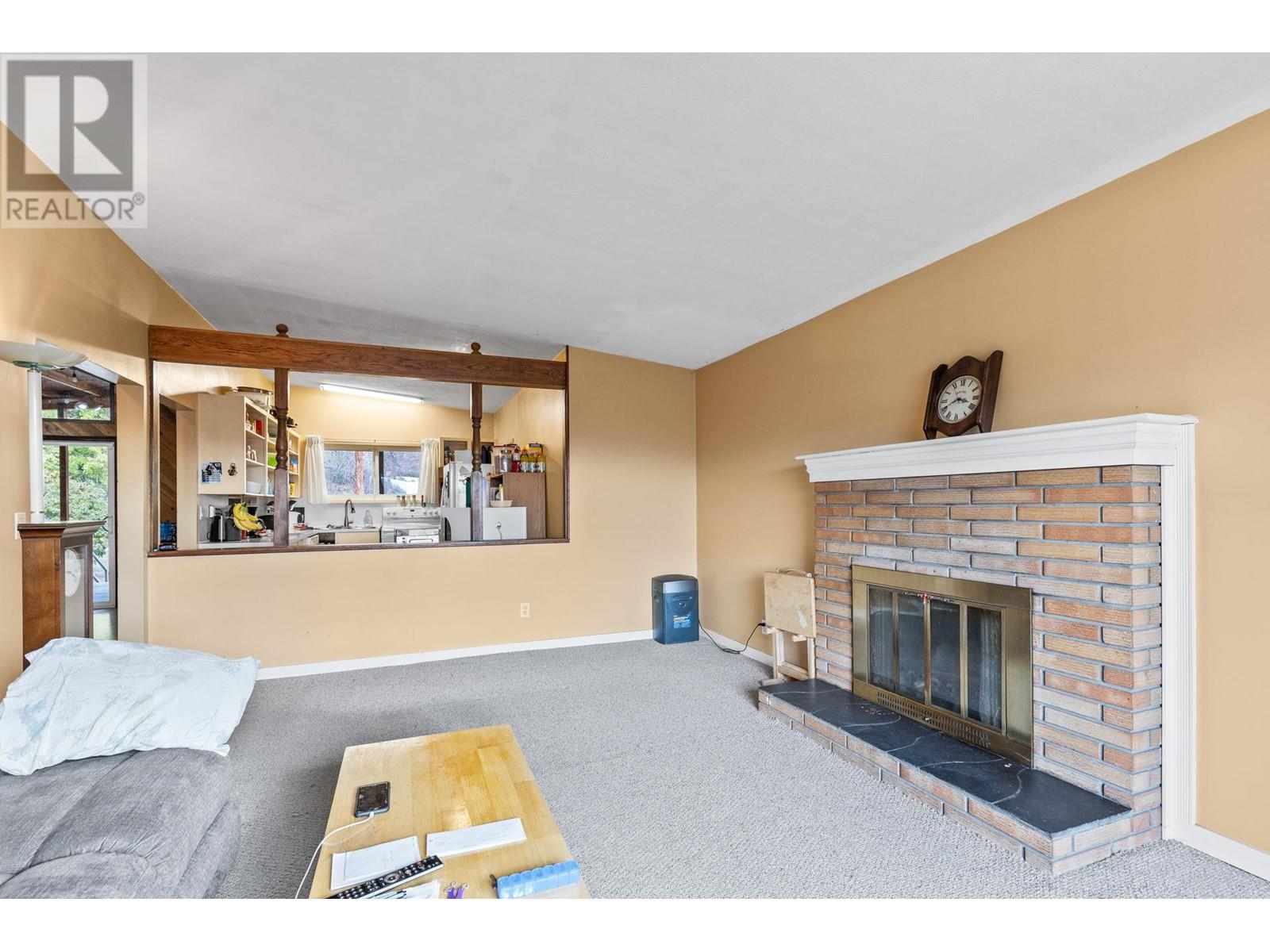  605 Dell Road, Kelowna