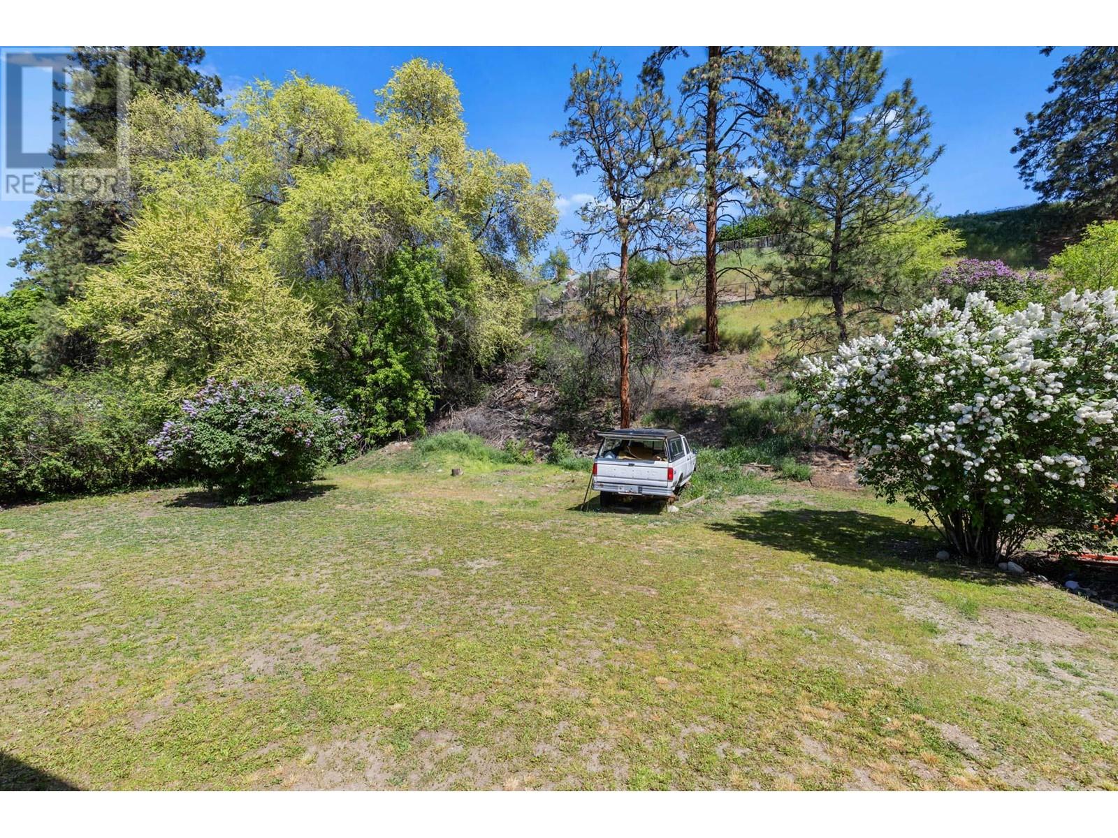  605 Dell Road, Kelowna