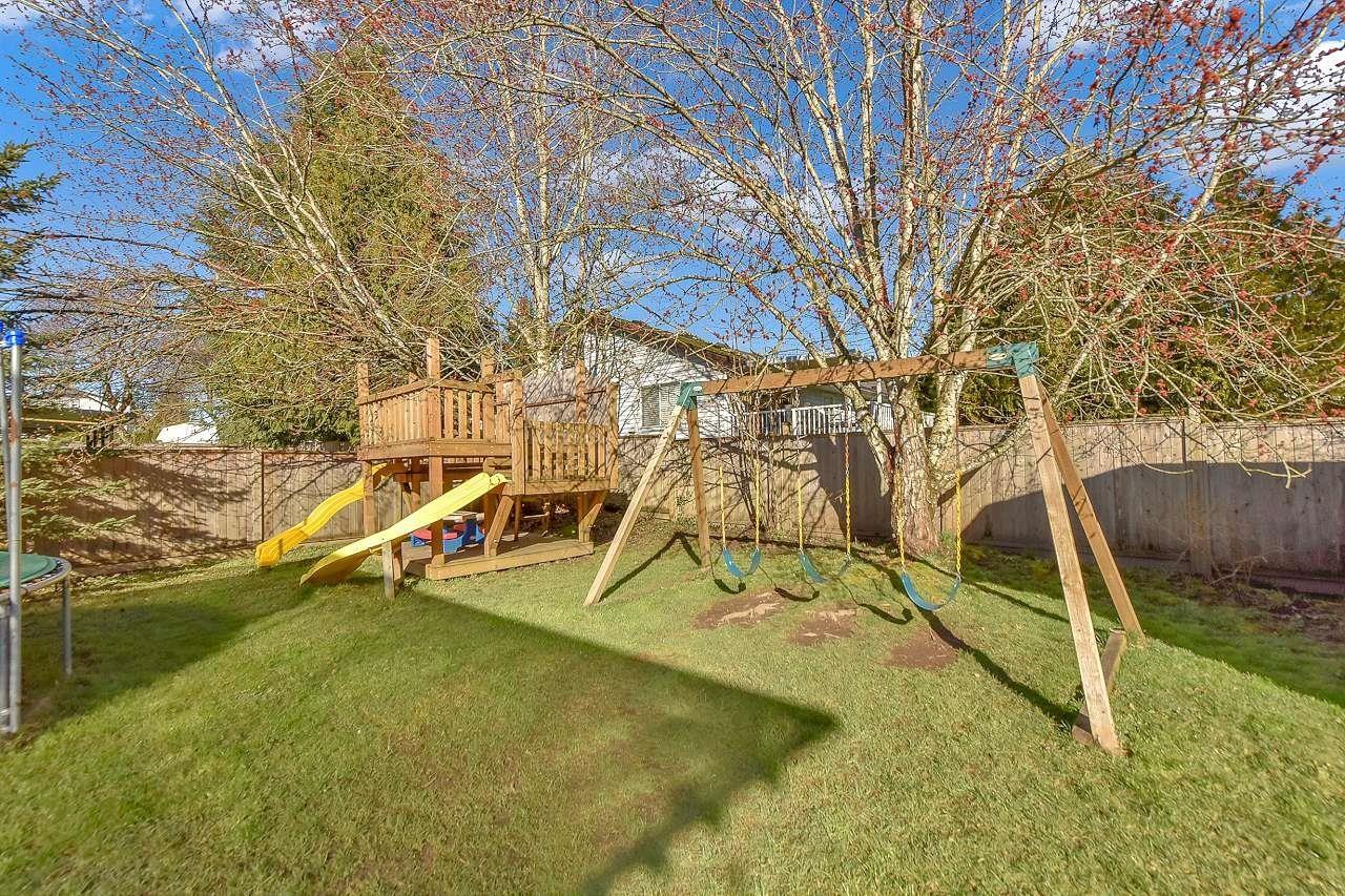 17423 60 AVENUE, Surrey real estate listing R3011239