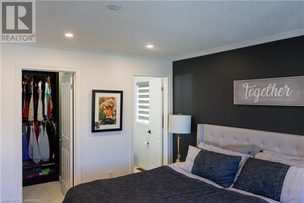 Photo 24 of 4614 Keystone Crescent, Burlington ON