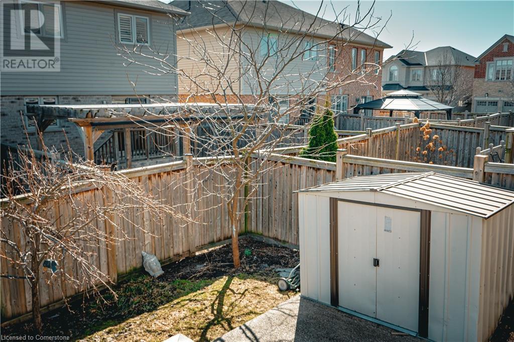 Photo 39 of 4614 Keystone Crescent, Burlington ON