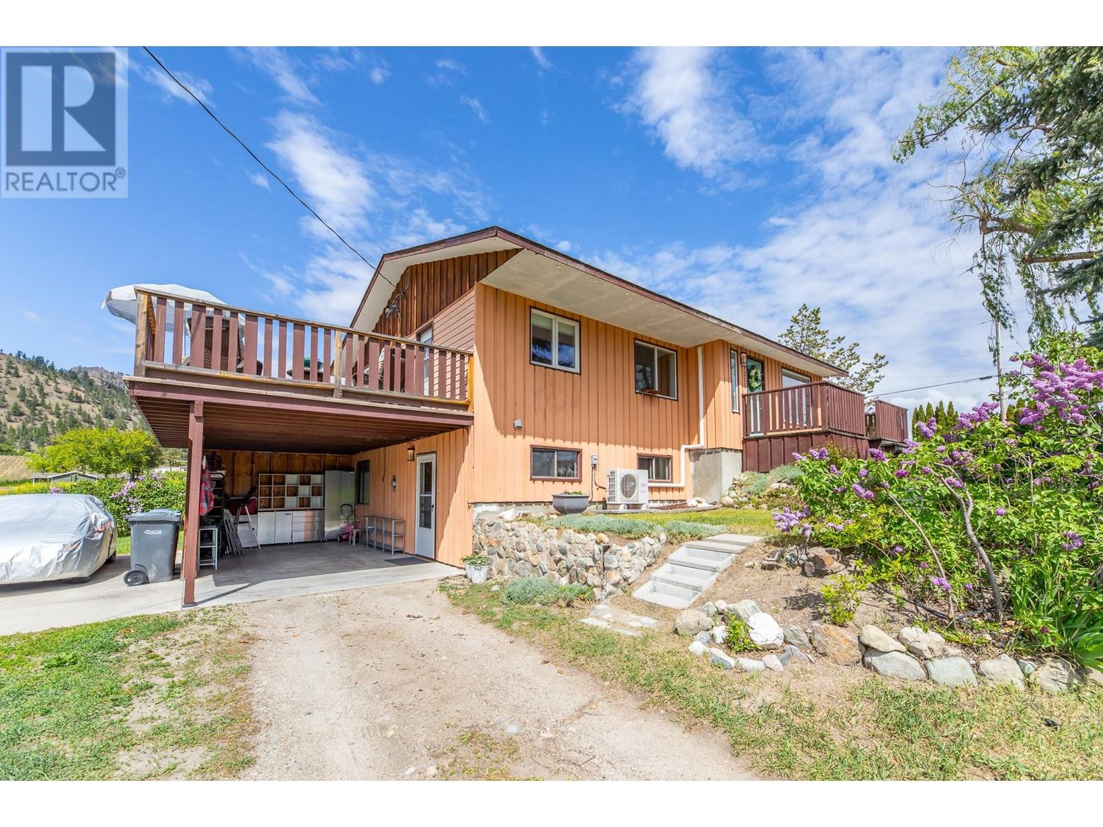 7515 Hillborn Street, Summerland